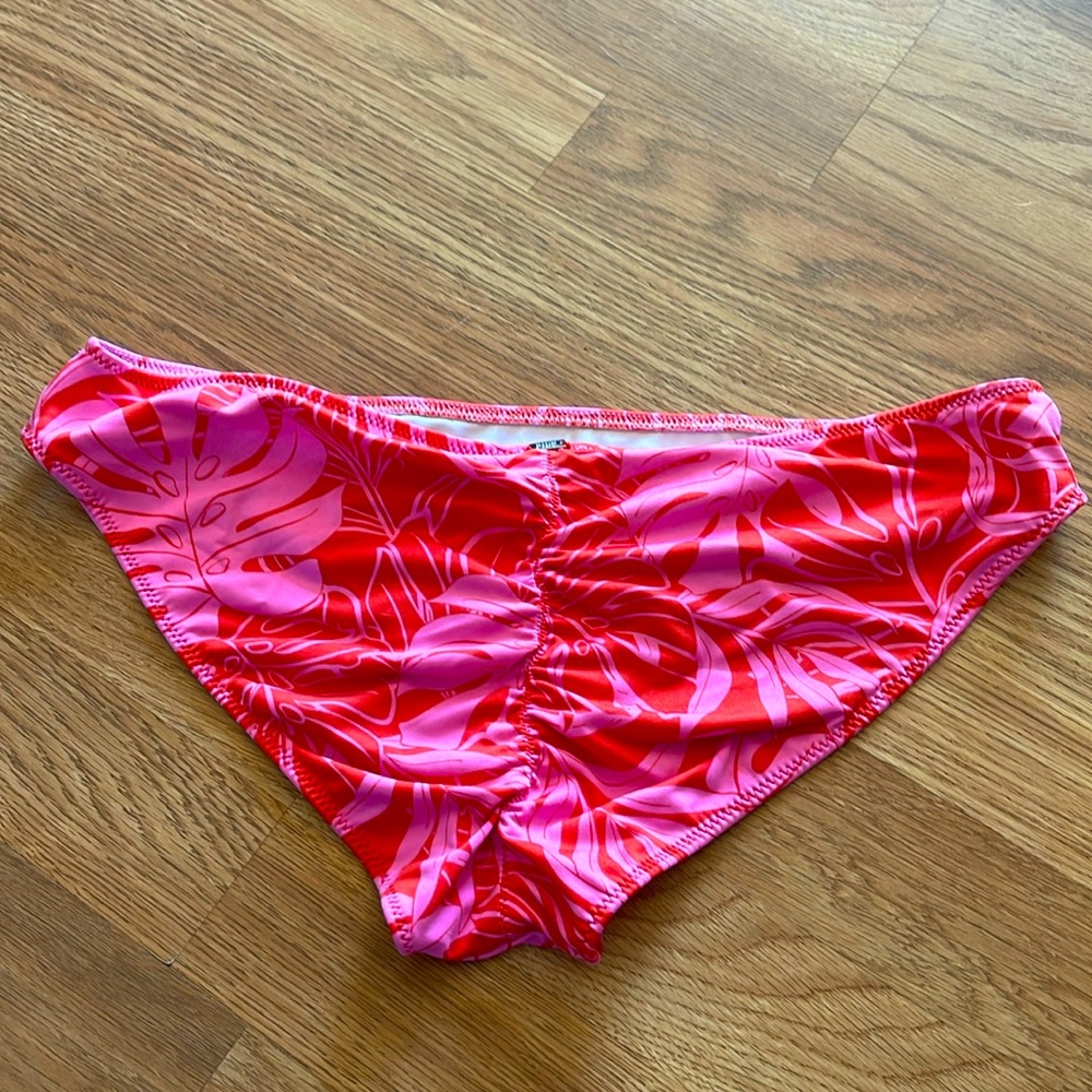 PINK Women’s Ruched-Back Bikini Bottom